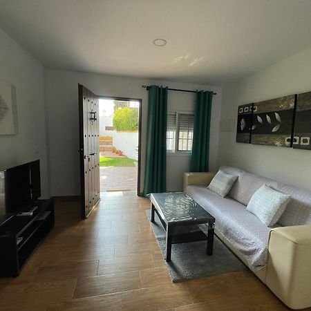 Encantador Apartamento-Centrico-Con Amplio Jardin توريمولينوس المظهر الخارجي الصورة