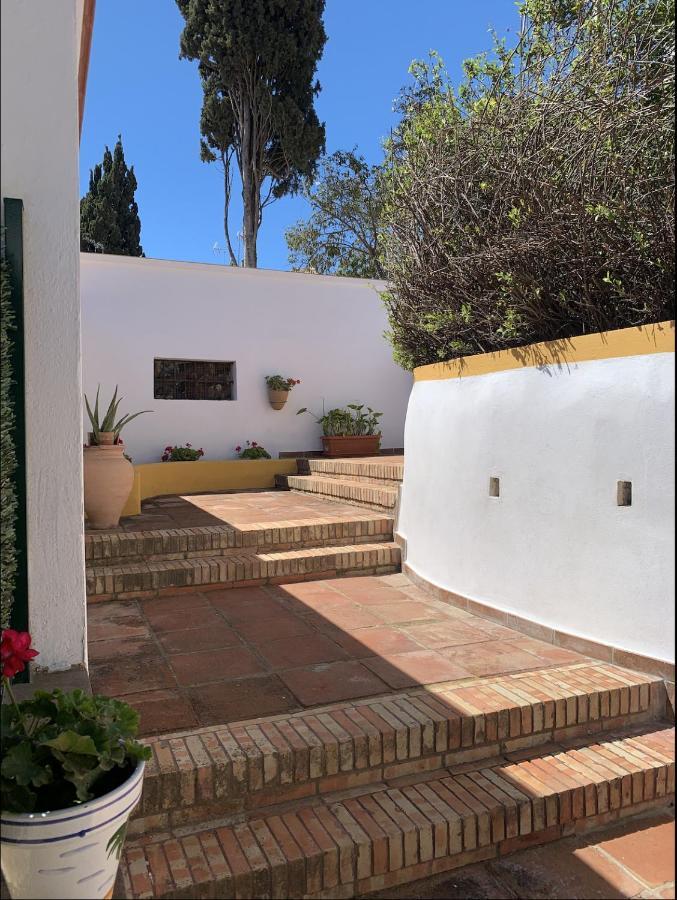 Encantador Apartamento-Centrico-Con Amplio Jardin توريمولينوس المظهر الخارجي الصورة