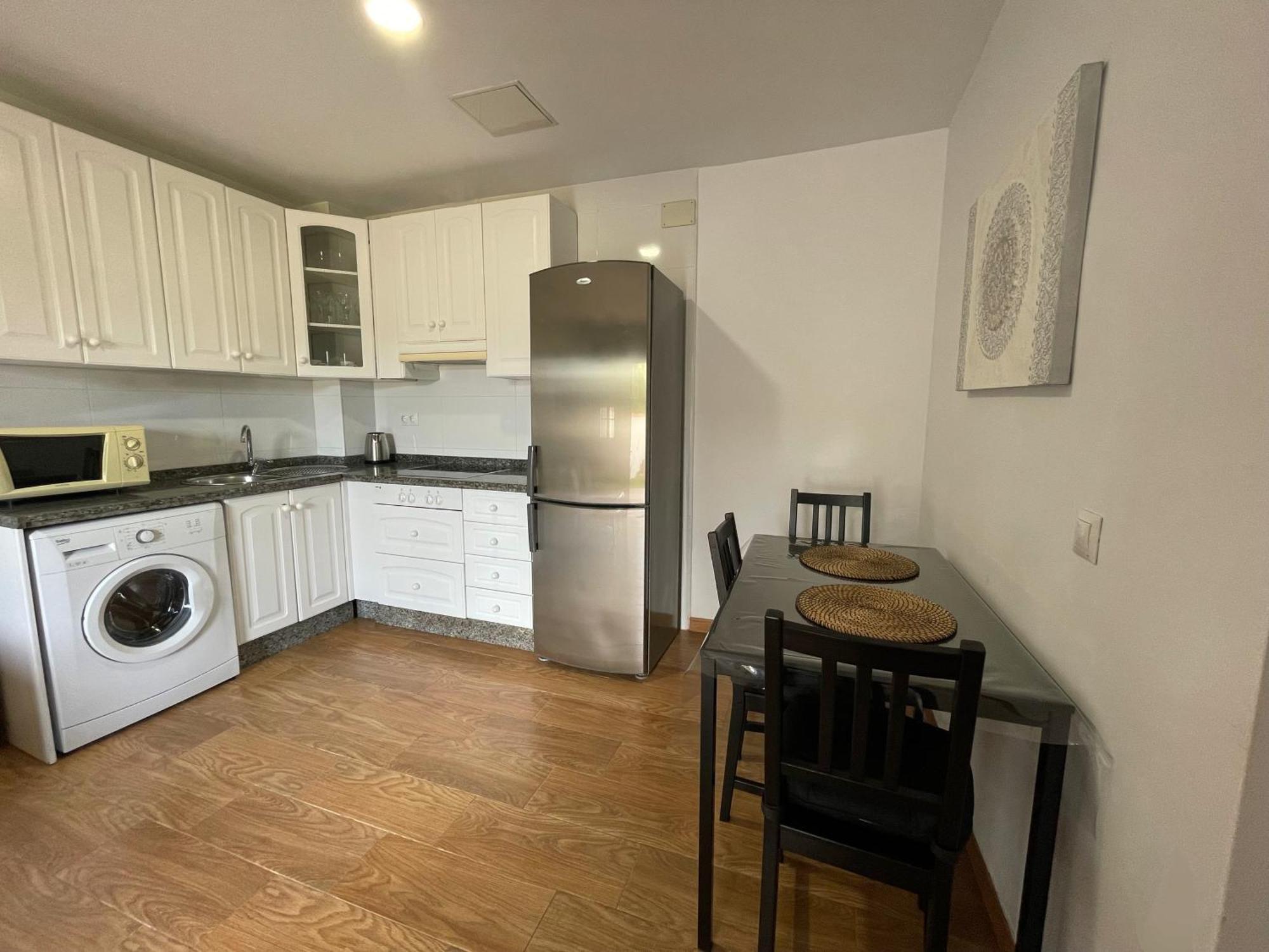 Encantador Apartamento-Centrico-Con Amplio Jardin توريمولينوس المظهر الخارجي الصورة